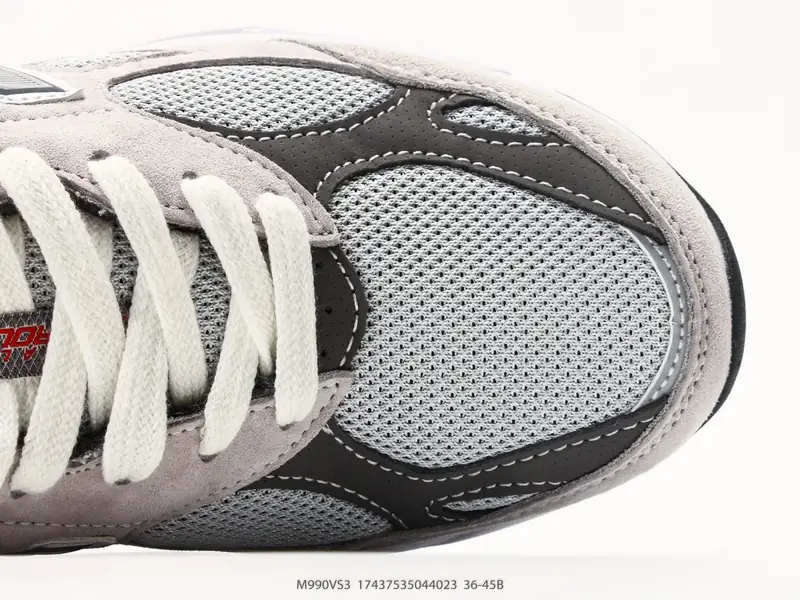 New Balance Sepatu Lari Retro M990VS3 #17437535044023